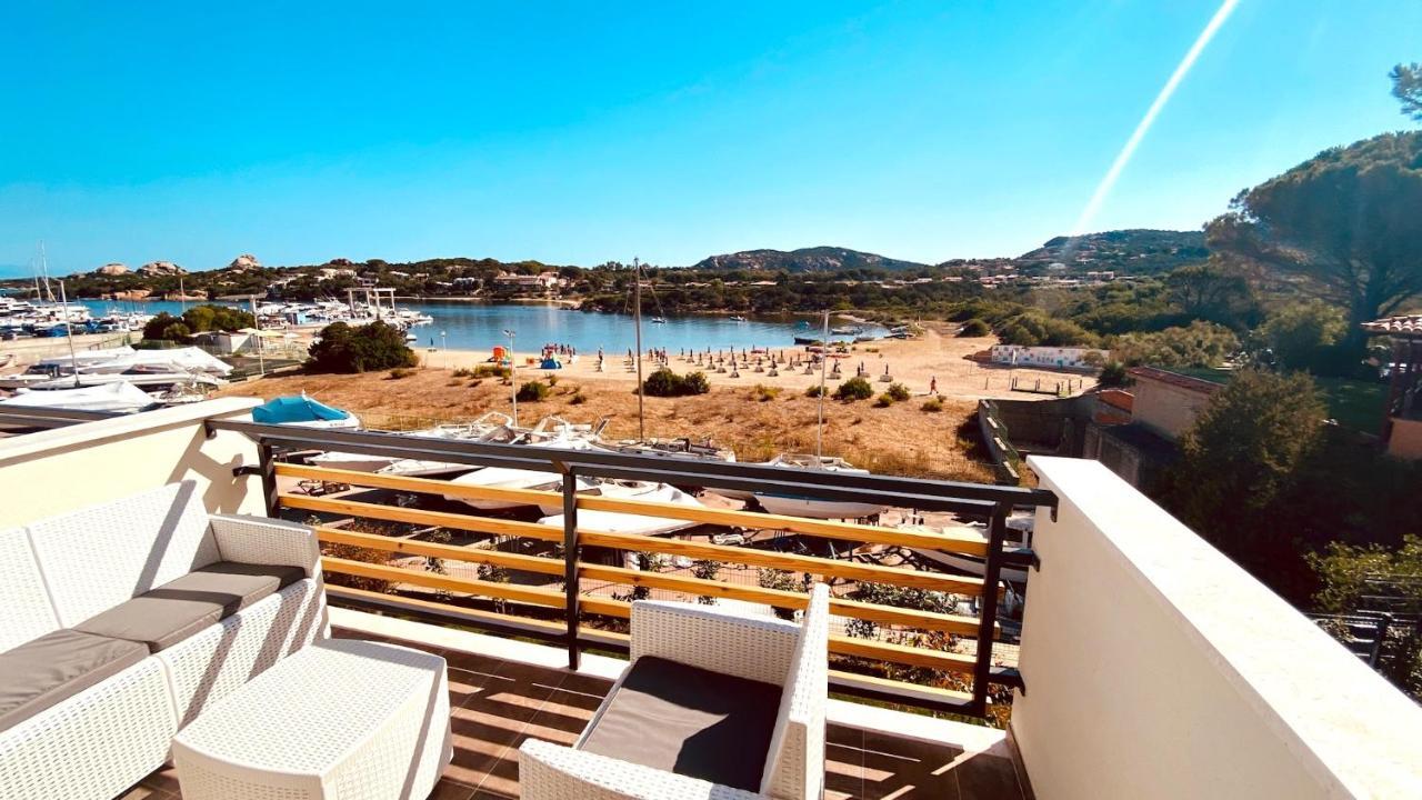 Hotel Club Esse Cala Bitta à Baja Sardinia Extérieur photo
