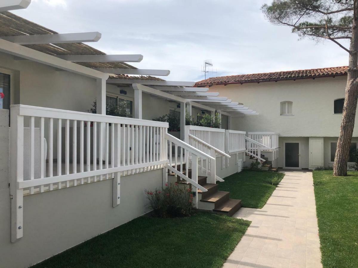 Hotel Club Esse Cala Bitta à Baja Sardinia Extérieur photo